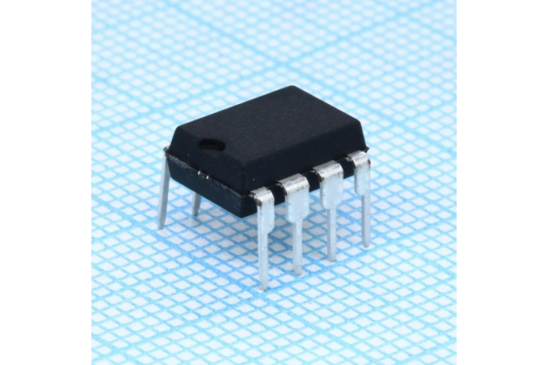 МС 211P\DIP-8 \спец\TI